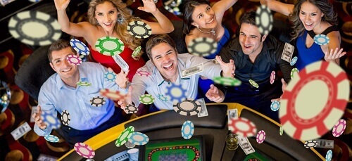 Novice gamblers having fun at online casinos